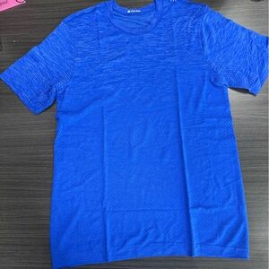 Men’s Lululemon Royal Blue Athletic dry fit T-Shirt Sz S